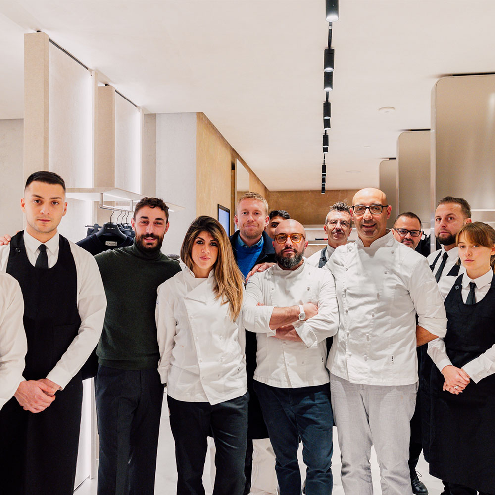Squadra in posa prima di iniziare il servizio